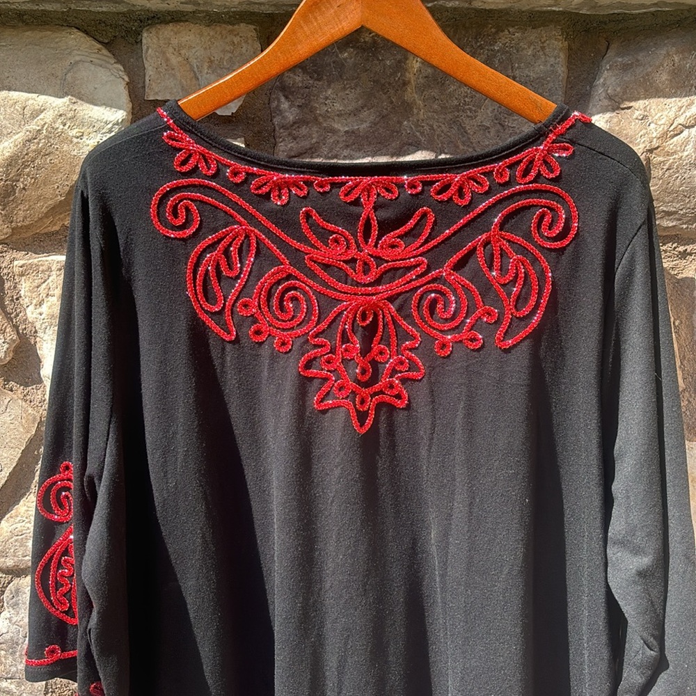 Catherines Embroidered Top Black Red 3/4 Sleeves Artsy Tunic Size 1X Boho - Picture 6 of 8